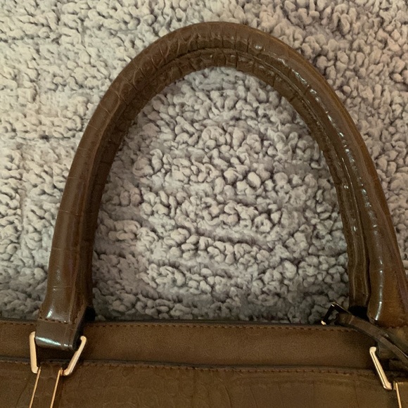 19V69 ITALIA — Alessandro Versace — Abbigliamento Sportivo SRL - Picture 7 of 15